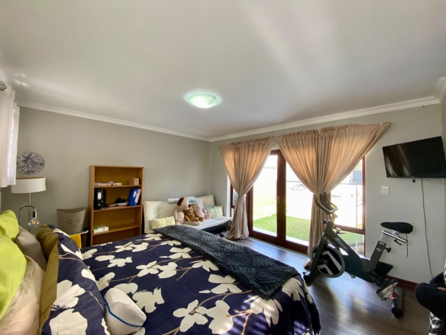 To Let 3 Bedroom Property for Rent in Heritage Hill Gauteng