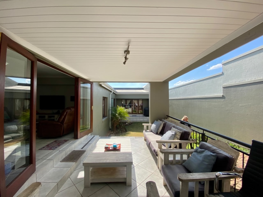 To Let 3 Bedroom Property for Rent in Heritage Hill Gauteng