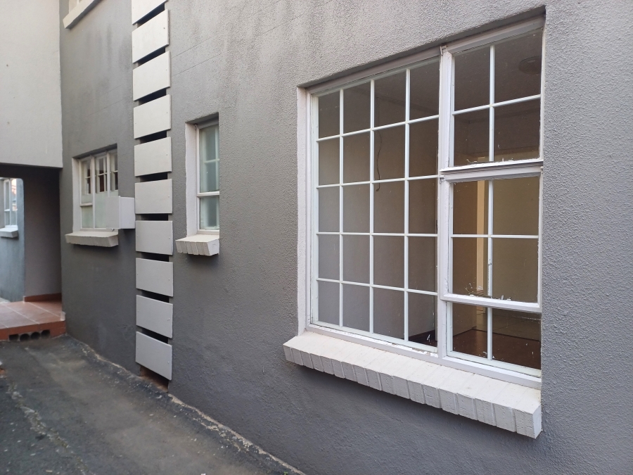 3 Bedroom Property for Sale in Risana Gauteng