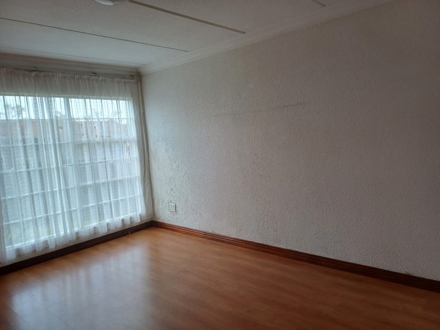 3 Bedroom Property for Sale in Risana Gauteng