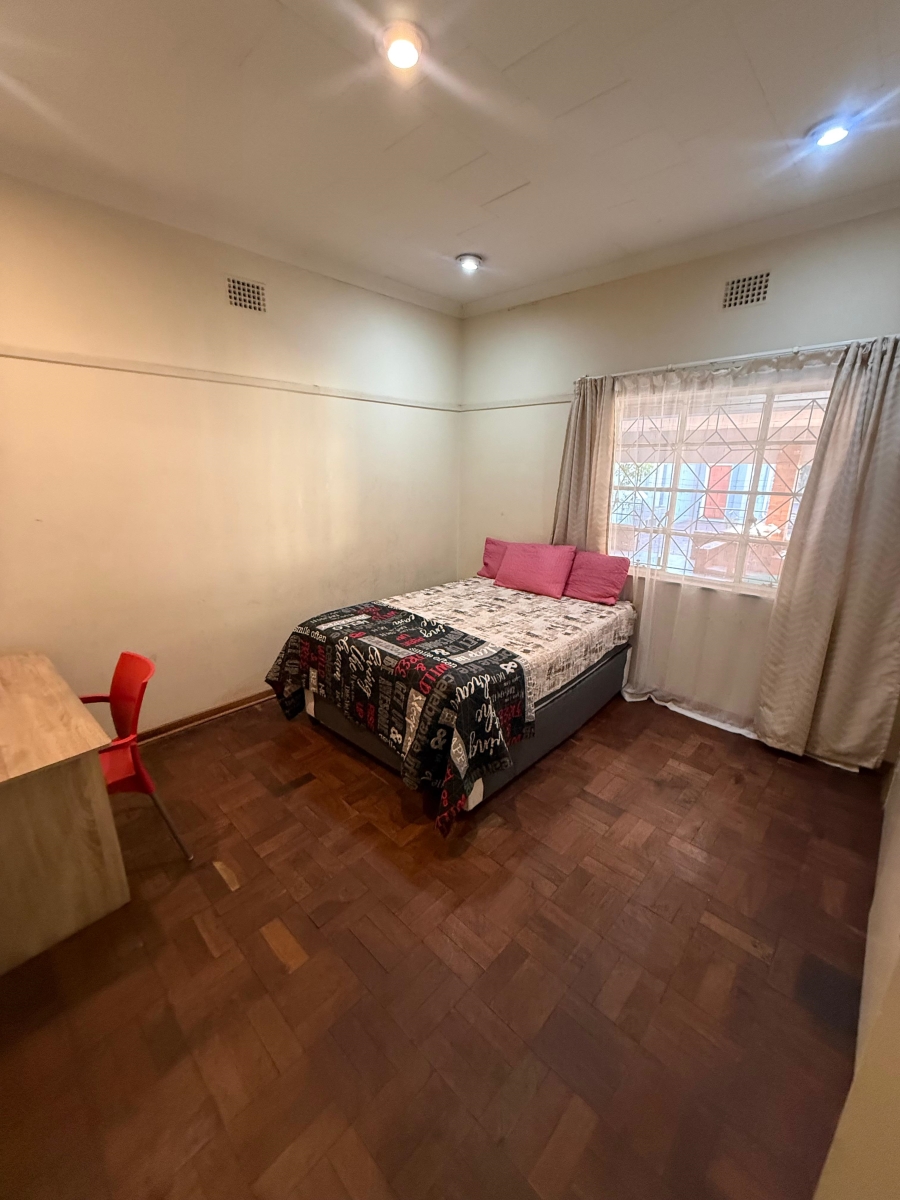 To Let 1 Bedroom Property for Rent in Lambton Gauteng