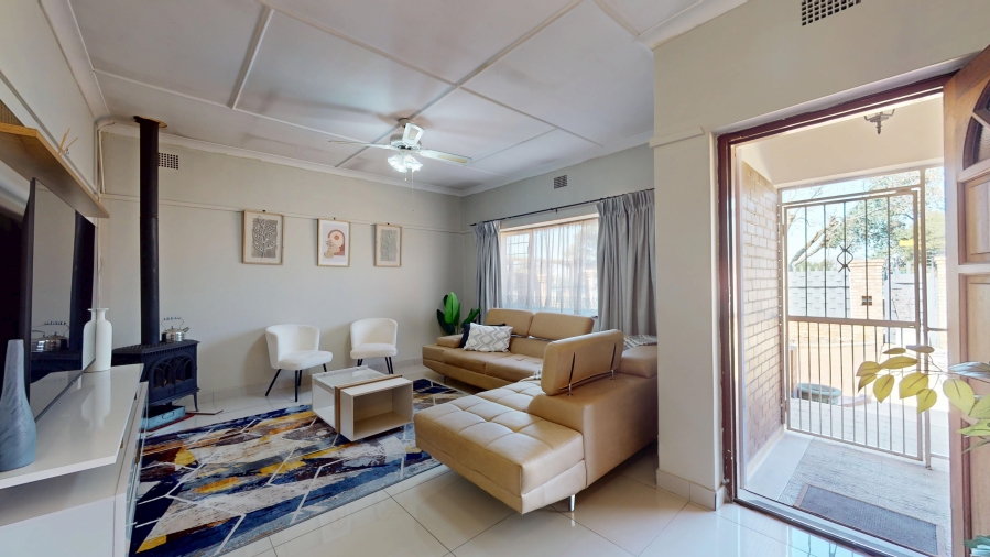 5 Bedroom Property for Sale in Sunnyridge Gauteng