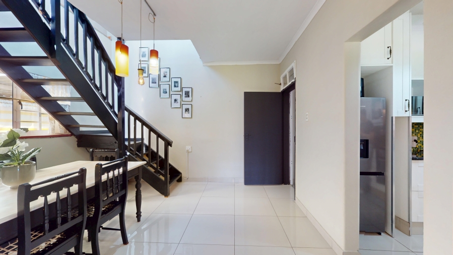 5 Bedroom Property for Sale in Sunnyridge Gauteng