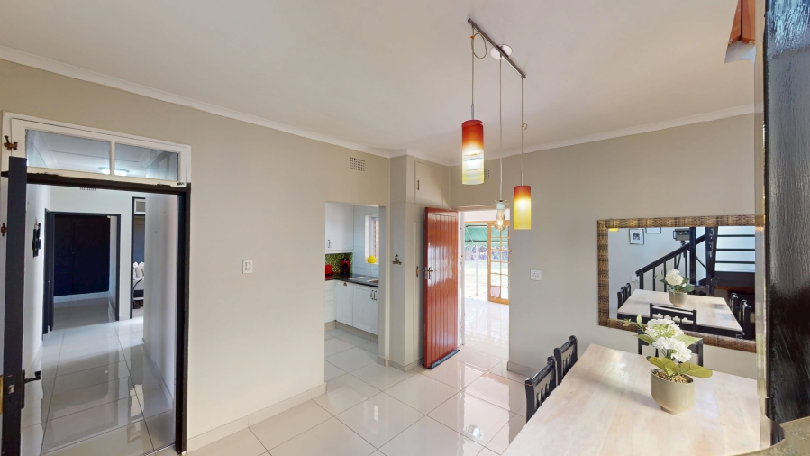 5 Bedroom Property for Sale in Sunnyridge Gauteng