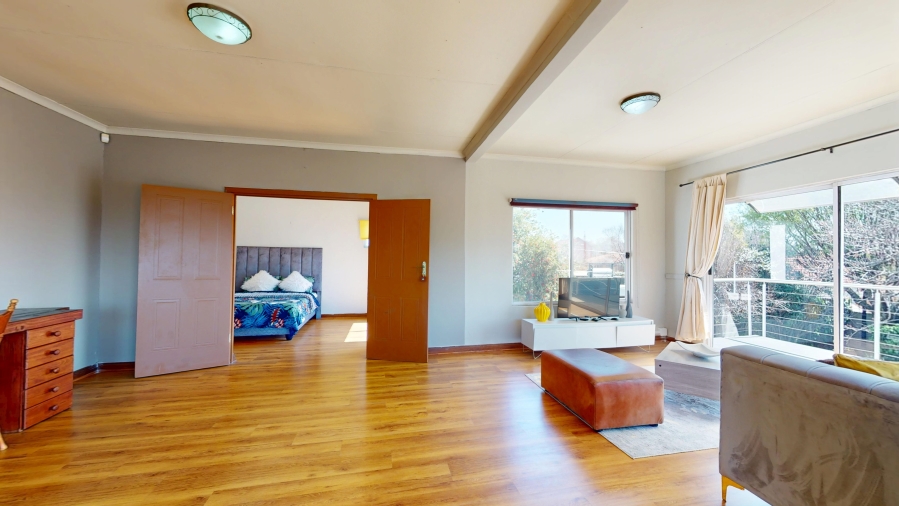 5 Bedroom Property for Sale in Sunnyridge Gauteng