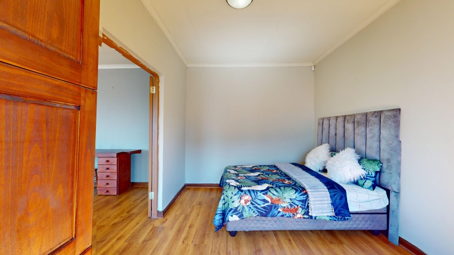 5 Bedroom Property for Sale in Sunnyridge Gauteng