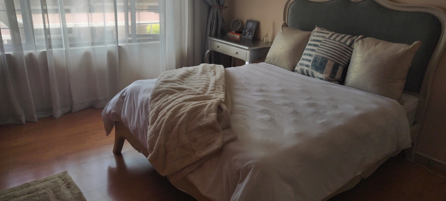 To Let 2 Bedroom Property for Rent in Sonneveld Gauteng