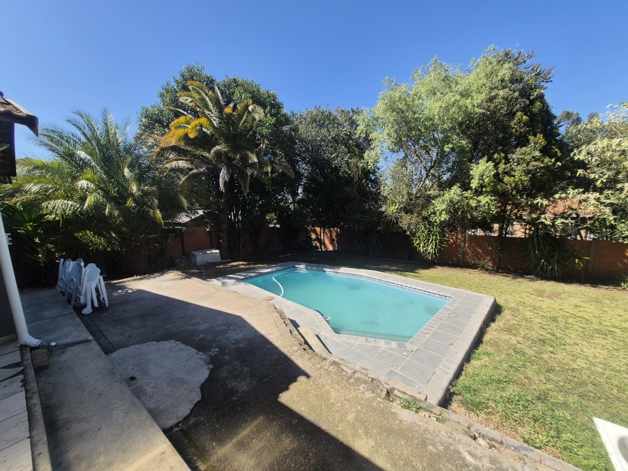 3 Bedroom Property for Sale in Brackendowns Gauteng