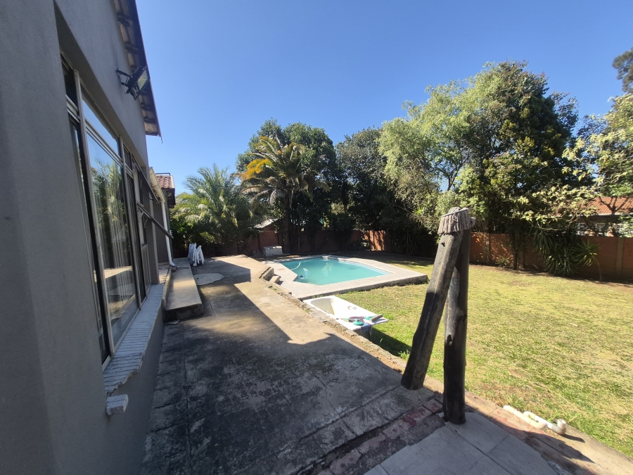 3 Bedroom Property for Sale in Brackendowns Gauteng