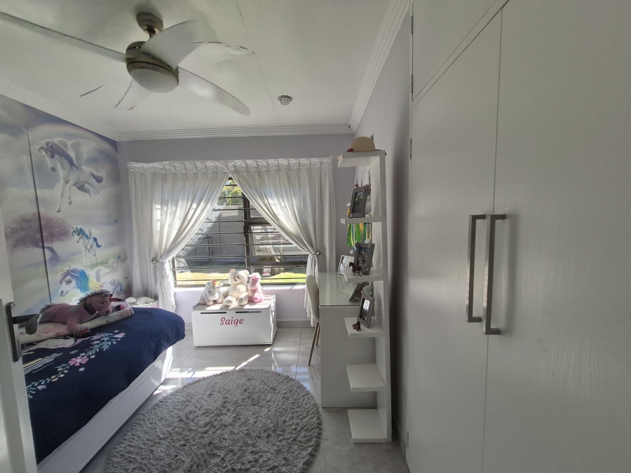 3 Bedroom Property for Sale in Brackendowns Gauteng