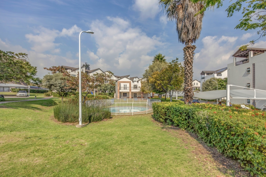 1 Bedroom Property for Sale in Dainfern Gauteng