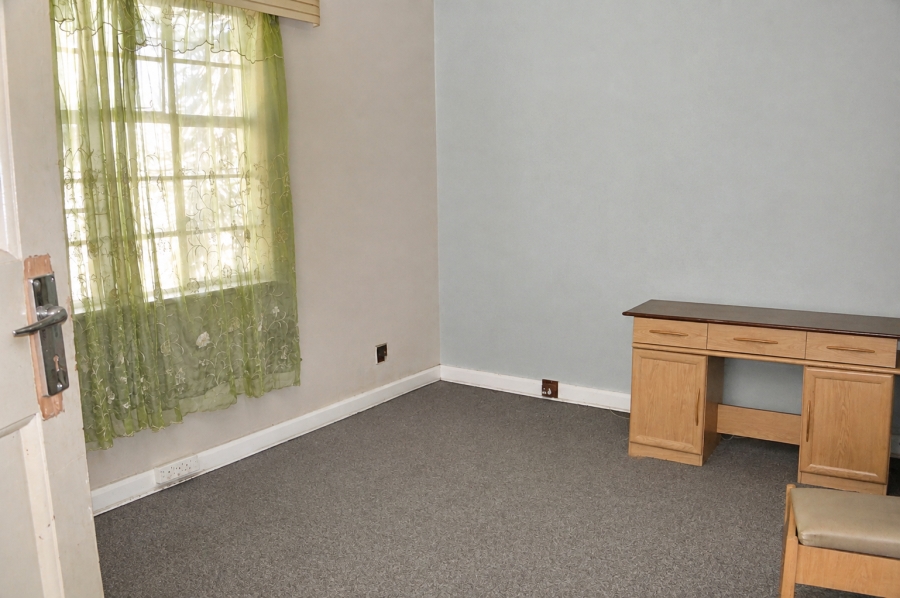 4 Bedroom Property for Sale in Struisbult Gauteng