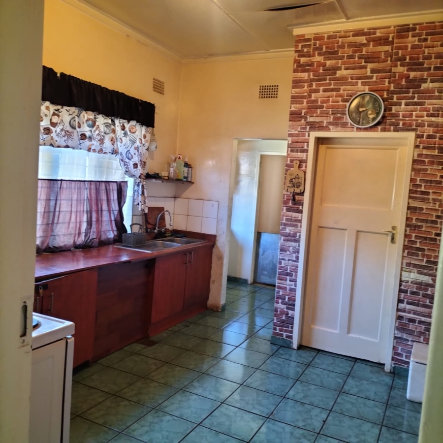 3 Bedroom Property for Sale in Salies Village Gauteng