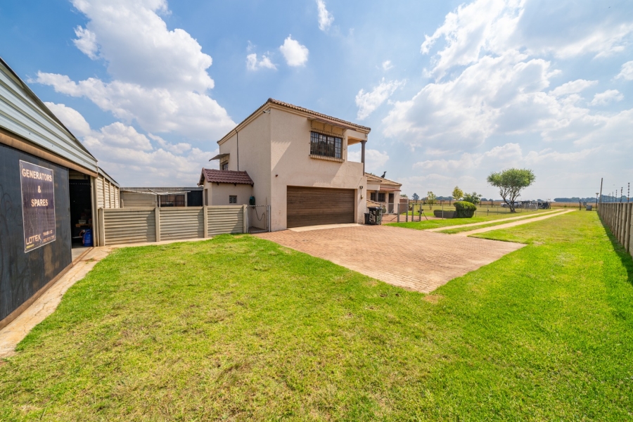 5 Bedroom Property for Sale in Benoni AH Gauteng