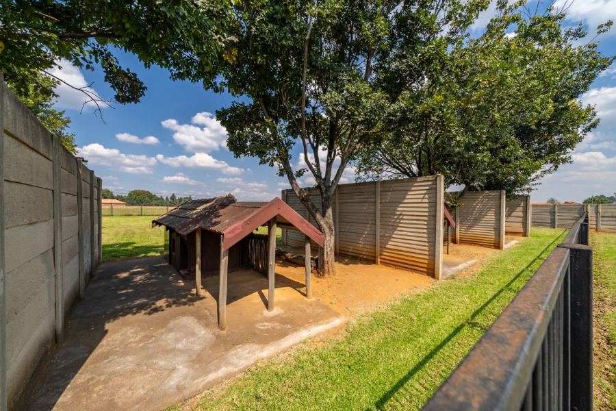 5 Bedroom Property for Sale in Benoni AH Gauteng