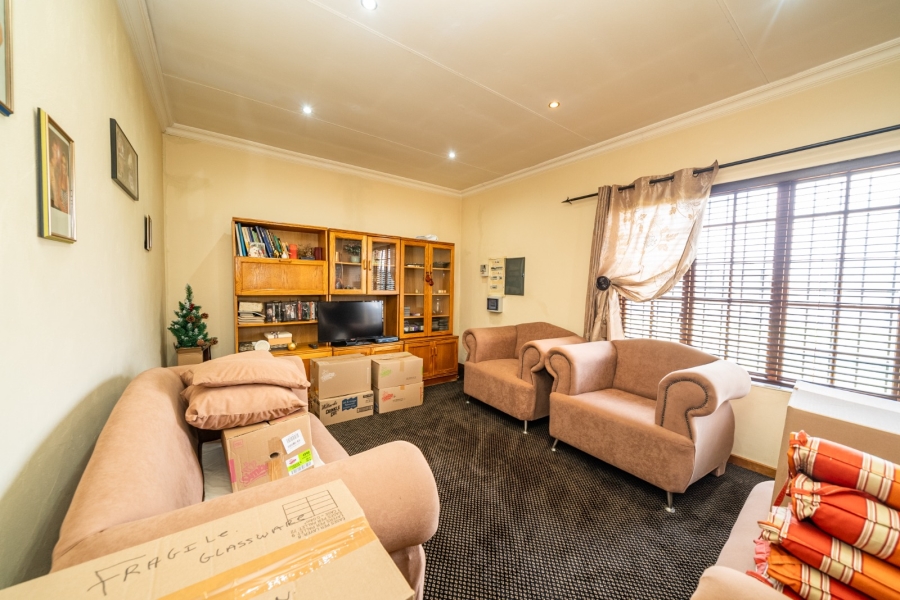 5 Bedroom Property for Sale in Benoni AH Gauteng