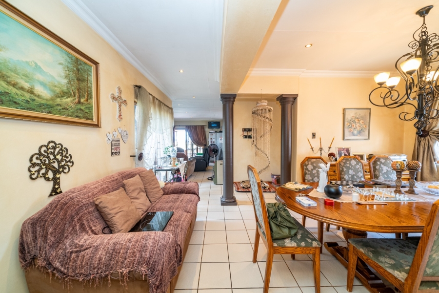 5 Bedroom Property for Sale in Benoni AH Gauteng