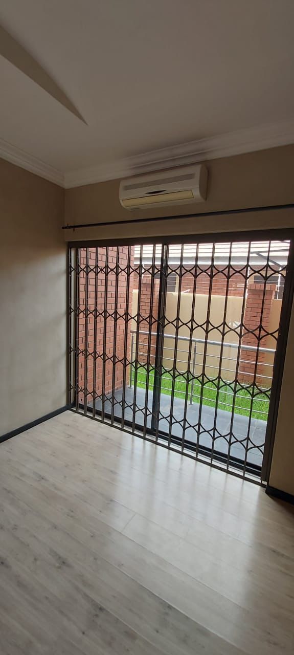 2 Bedroom Property for Sale in Vanderbijlpark SE 4 Gauteng