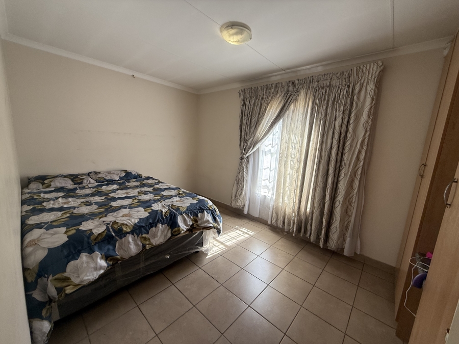 2 Bedroom Property for Sale in Thatch Hill Estate Gauteng