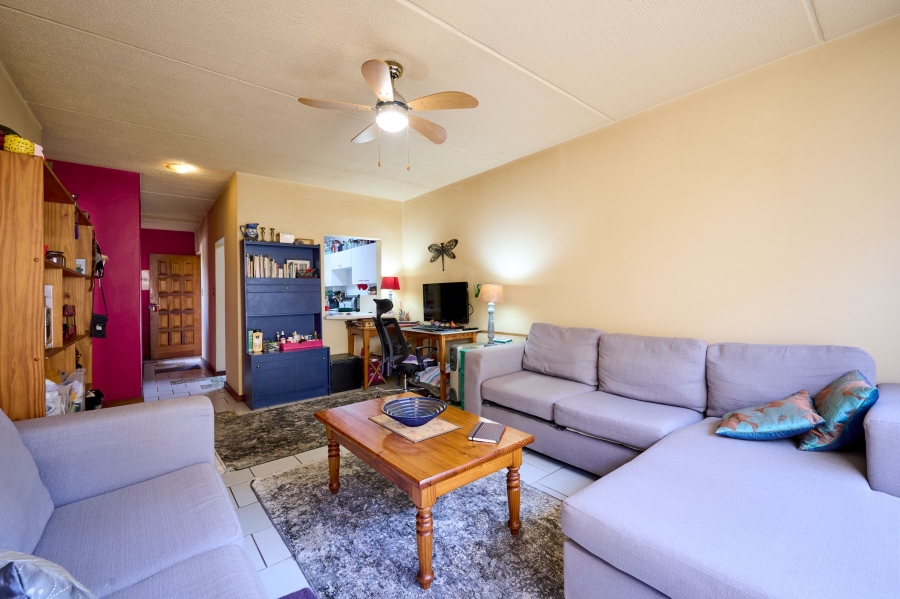 2 Bedroom Property for Sale in Vorna Valley Gauteng