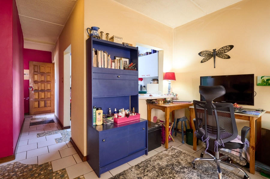 2 Bedroom Property for Sale in Vorna Valley Gauteng
