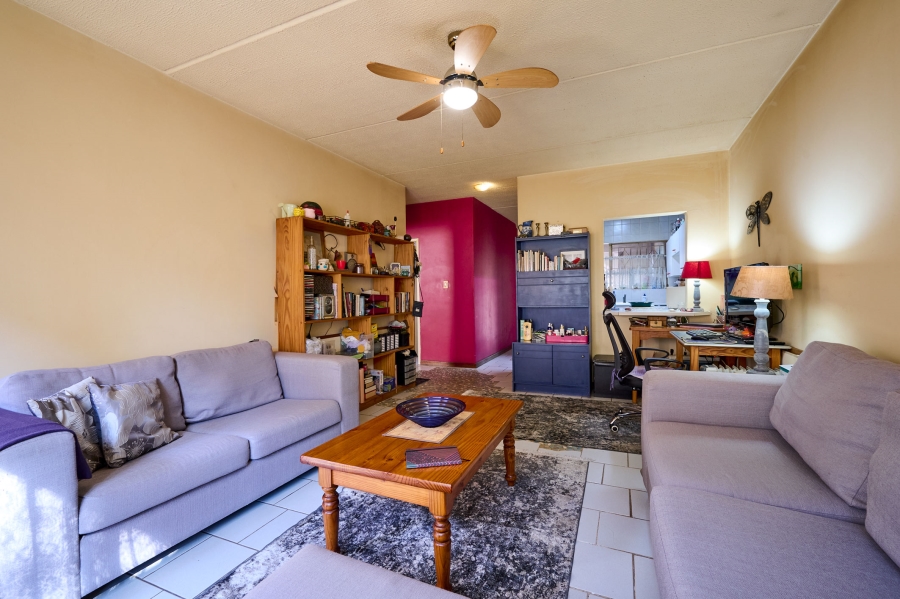 2 Bedroom Property for Sale in Vorna Valley Gauteng