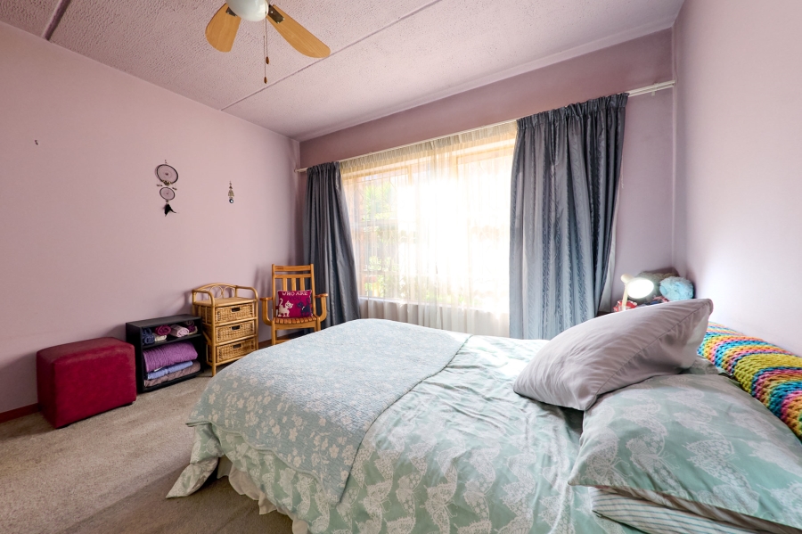 2 Bedroom Property for Sale in Vorna Valley Gauteng
