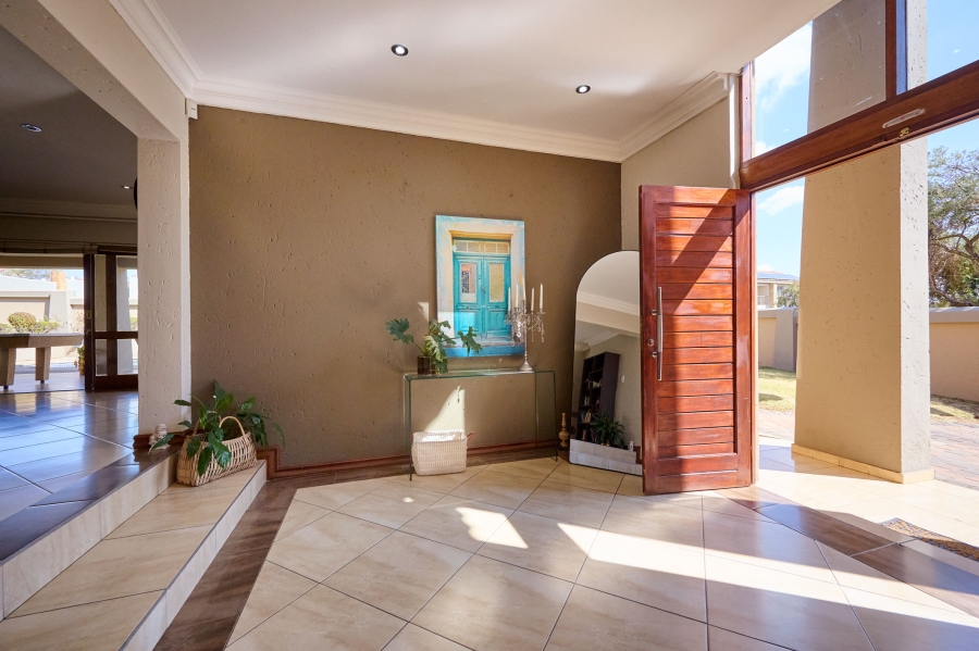 4 Bedroom Property for Sale in Carlswald North Estate Gauteng
