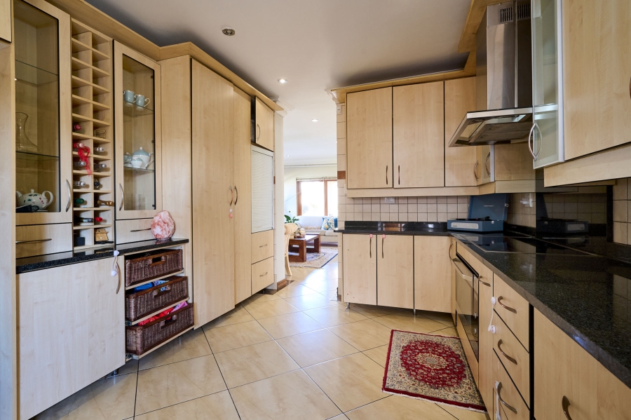 4 Bedroom Property for Sale in Carlswald North Estate Gauteng