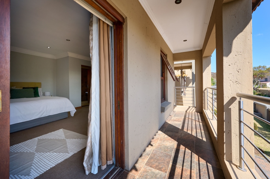 4 Bedroom Property for Sale in Carlswald North Estate Gauteng