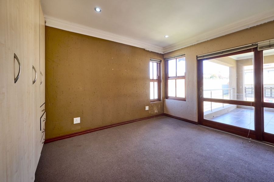 4 Bedroom Property for Sale in Carlswald North Estate Gauteng