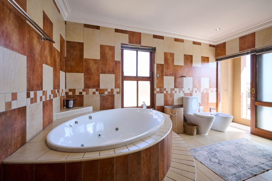 4 Bedroom Property for Sale in Carlswald North Estate Gauteng