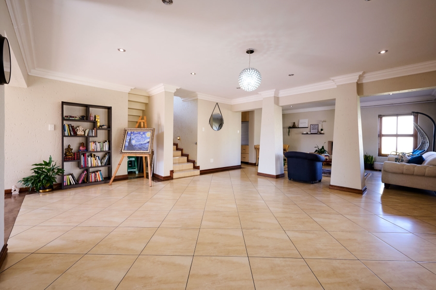 4 Bedroom Property for Sale in Carlswald North Estate Gauteng