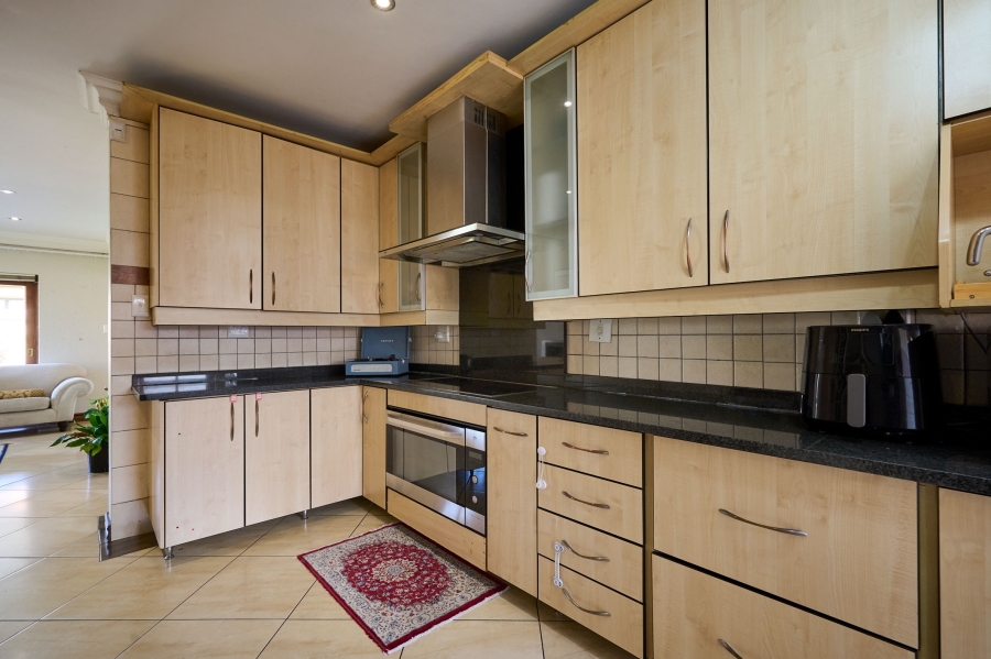 4 Bedroom Property for Sale in Carlswald North Estate Gauteng