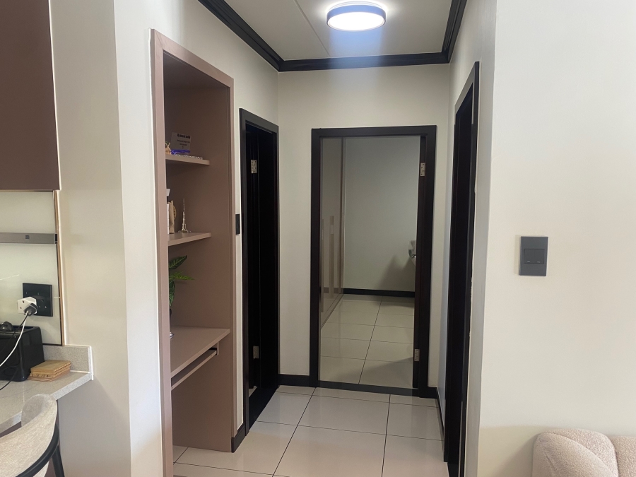 2 Bedroom Property for Sale in Blue Hills Gauteng