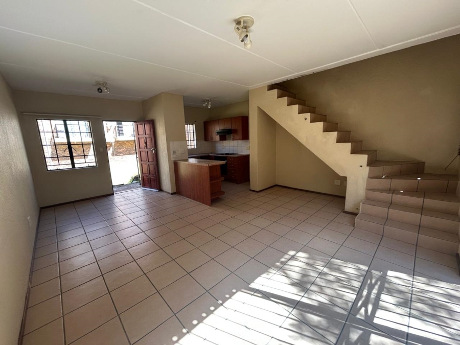 2 Bedroom Property for Sale in Halfway Gardens Gauteng
