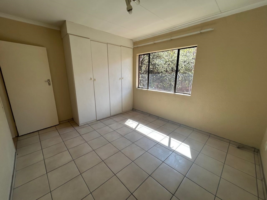 2 Bedroom Property for Sale in Halfway Gardens Gauteng