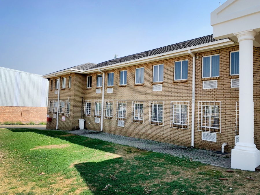 To Let Commercial Property for Rent in Spartan Gauteng