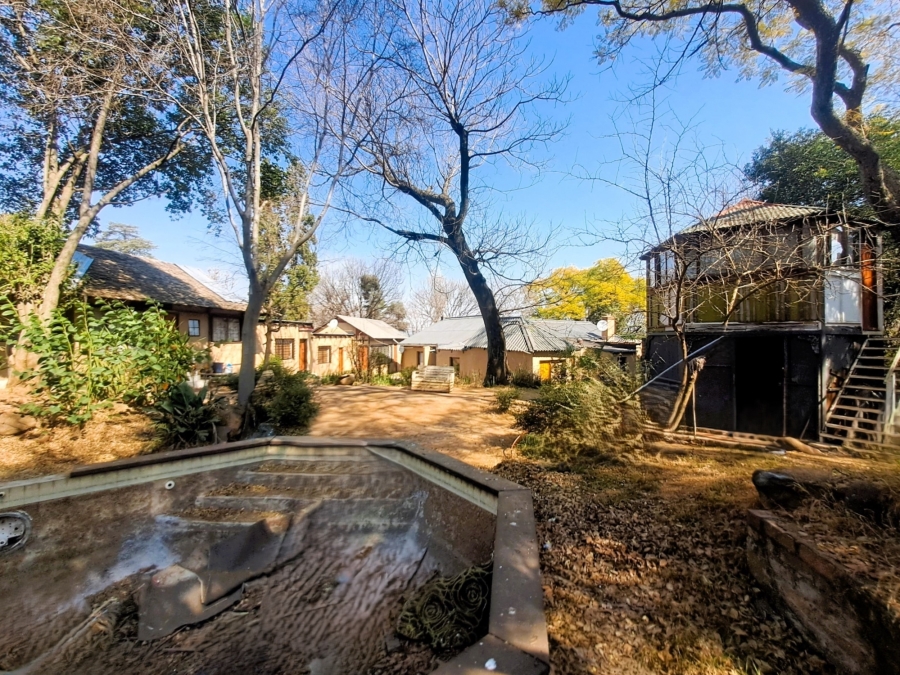 5 Bedroom Property for Sale in Craighall Park Gauteng