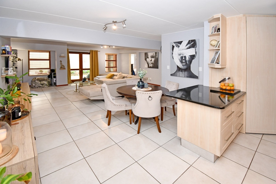 2 Bedroom Property for Sale in Rivonia Gauteng