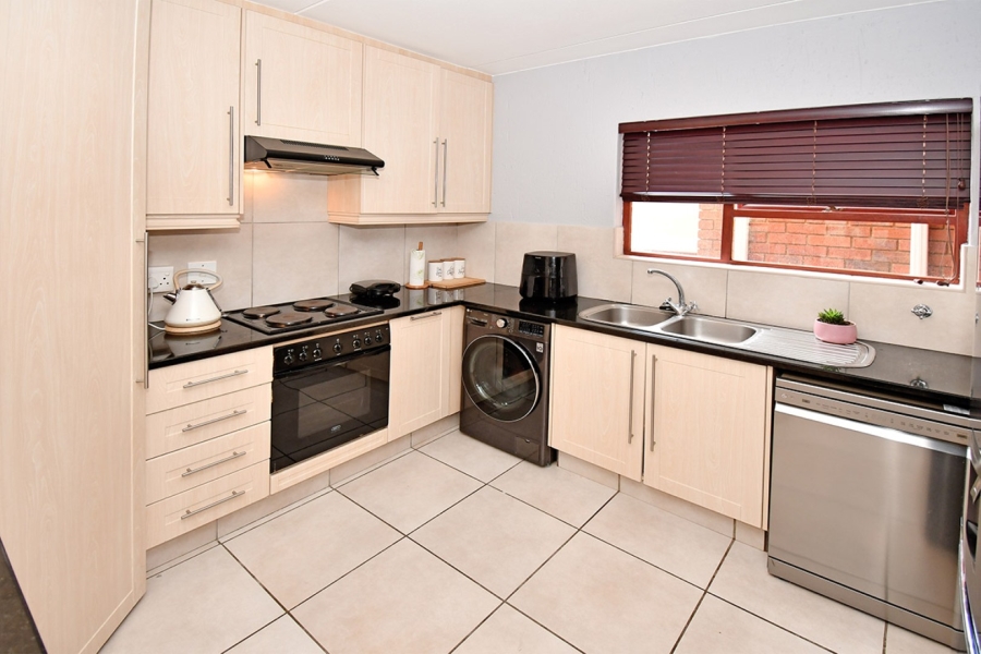 2 Bedroom Property for Sale in Rivonia Gauteng