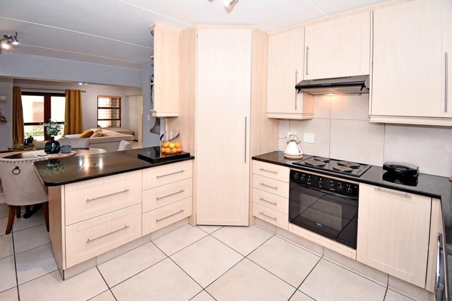 2 Bedroom Property for Sale in Rivonia Gauteng