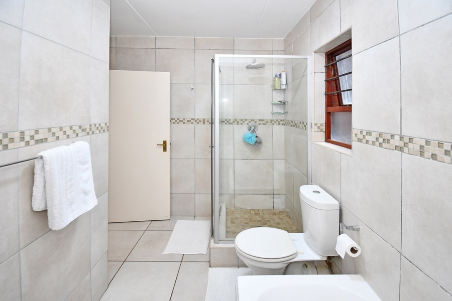 2 Bedroom Property for Sale in Rivonia Gauteng