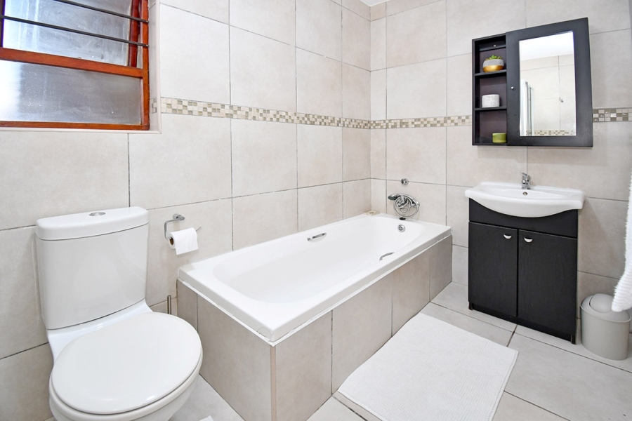 2 Bedroom Property for Sale in Rivonia Gauteng