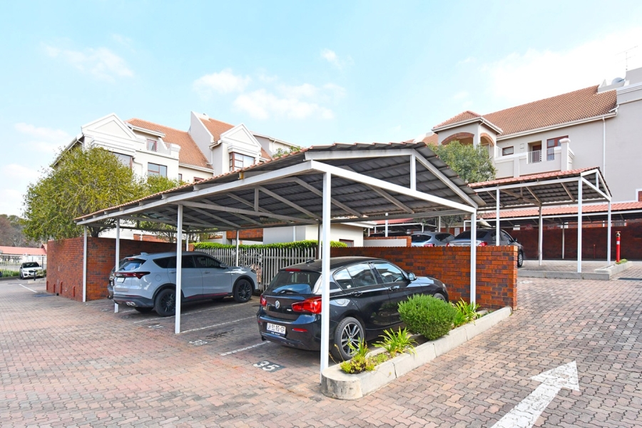 2 Bedroom Property for Sale in Rivonia Gauteng