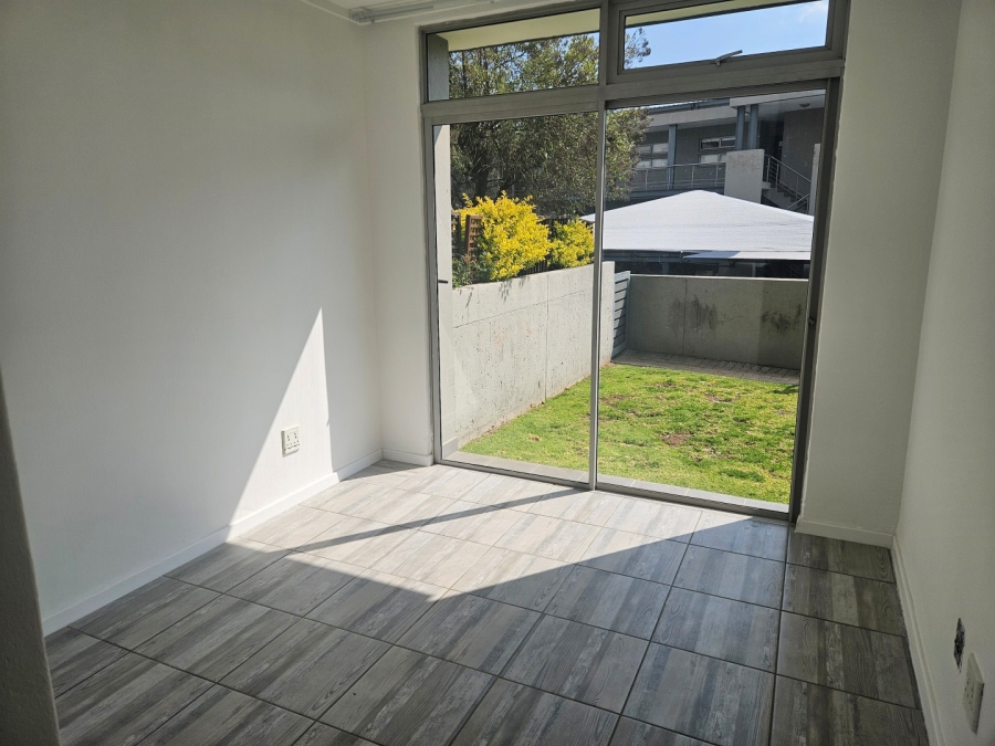 To Let 2 Bedroom Property for Rent in Craighall Gauteng