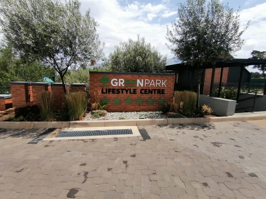 To Let 1 Bedroom Property for Rent in Witfield Gauteng
