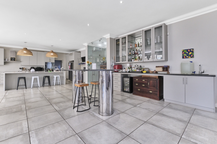 4 Bedroom Property for Sale in Bryanston Gauteng