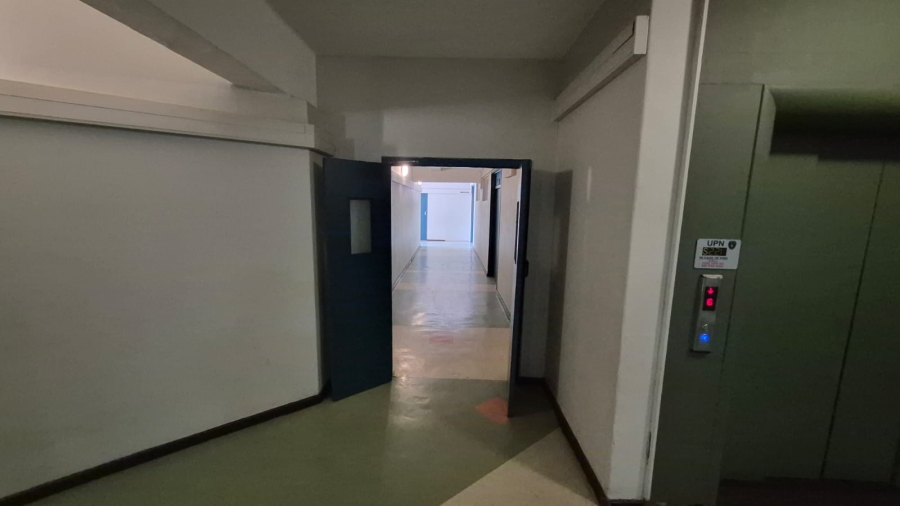 2 Bedroom Property for Sale in Johannesburg Central Gauteng