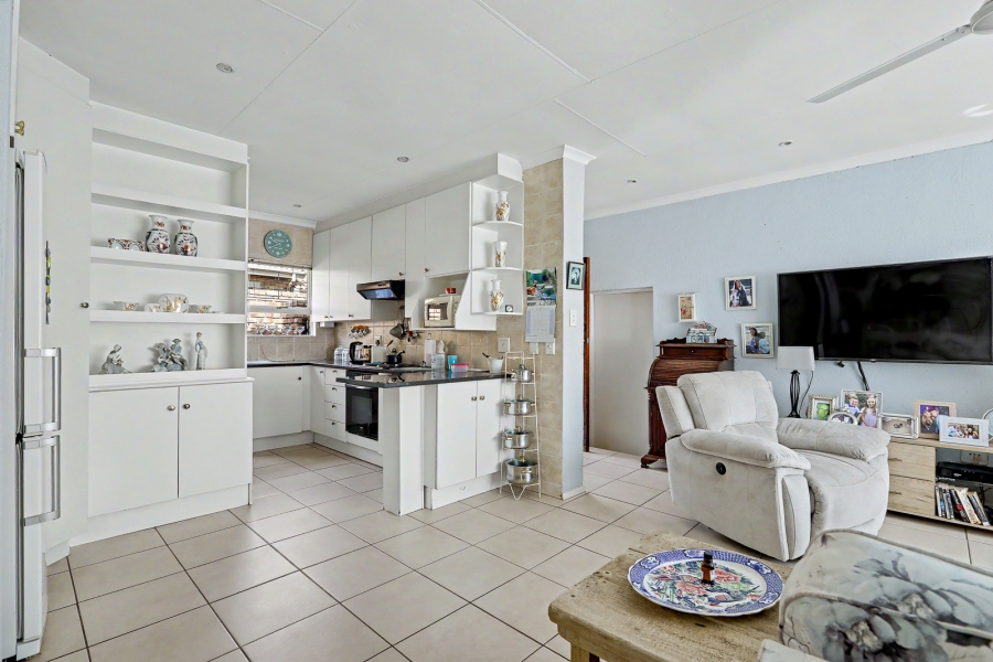 3 Bedroom Property for Sale in Honeydew Manor Gauteng